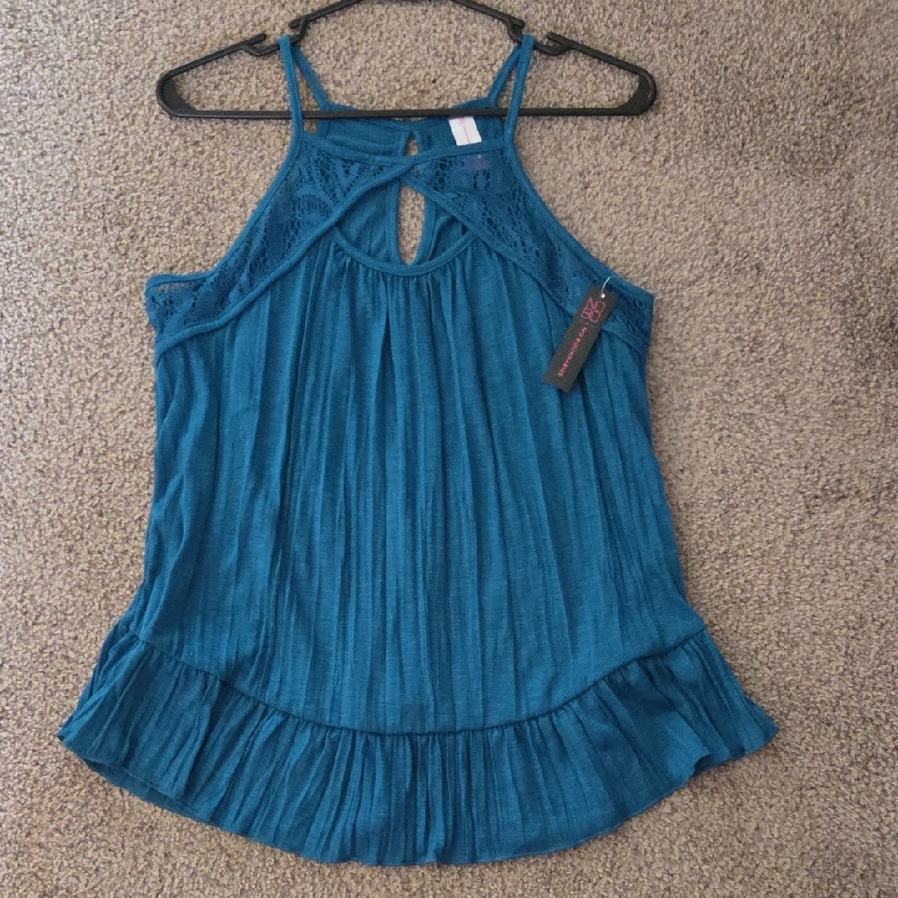 NWT No Boundaries Teal Top with Lace Accents